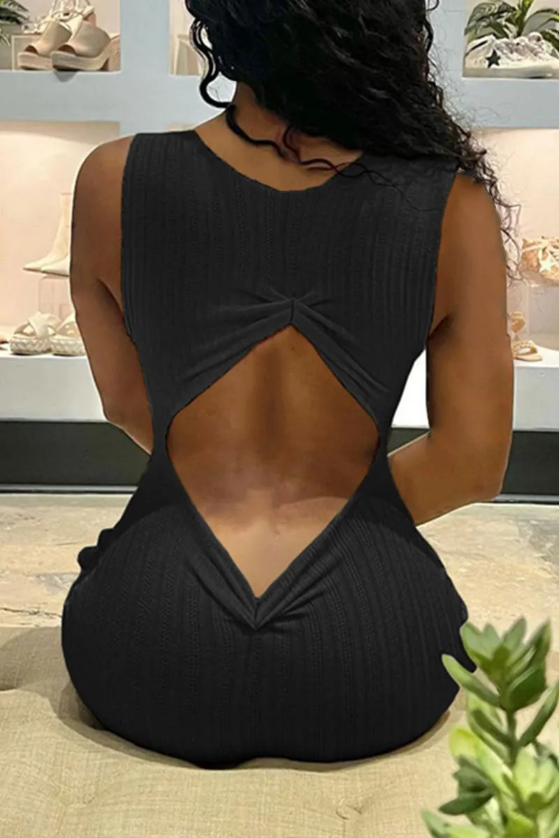 JF652 Plunging Backless Cutout Romper