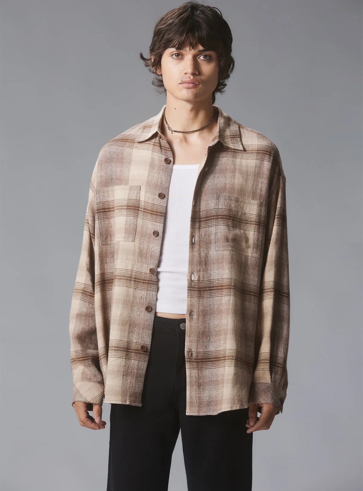 Land Button Up