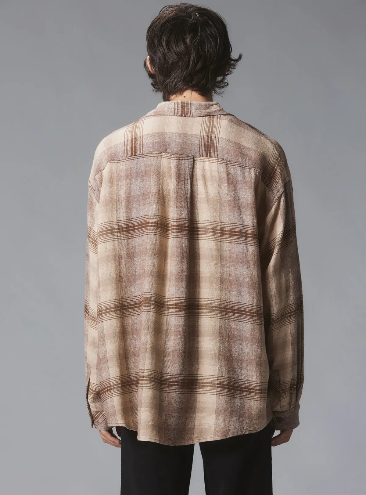 Land Button Up