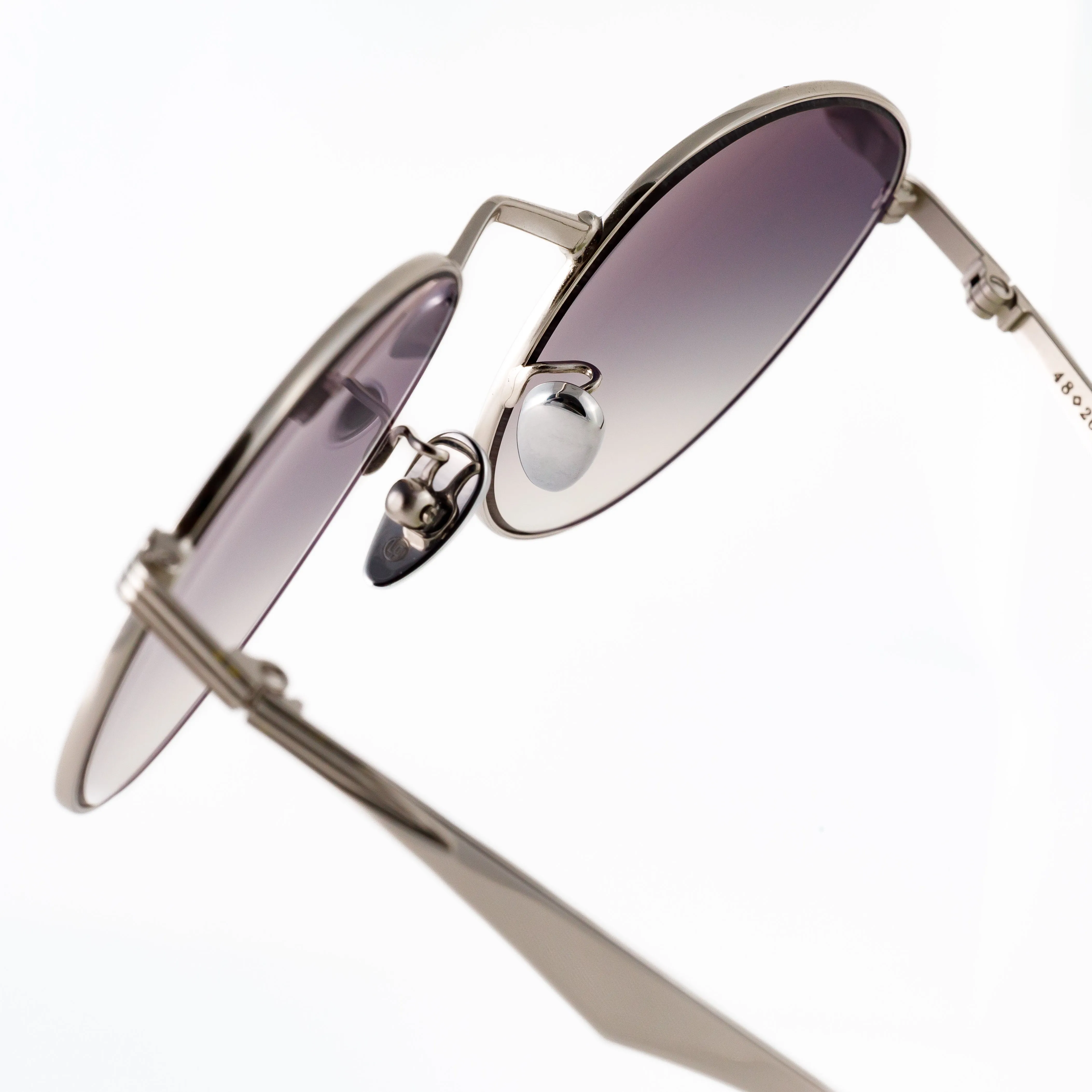 Round Sunglasses in Silver - Black Gradient Lenses