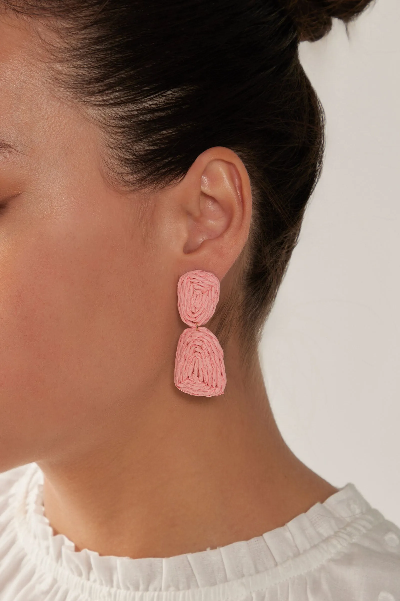 Sojourn Drop Earring - Cameo