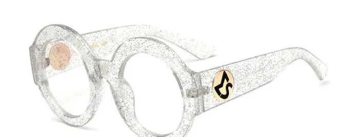 Swanky Round Sunglasses.